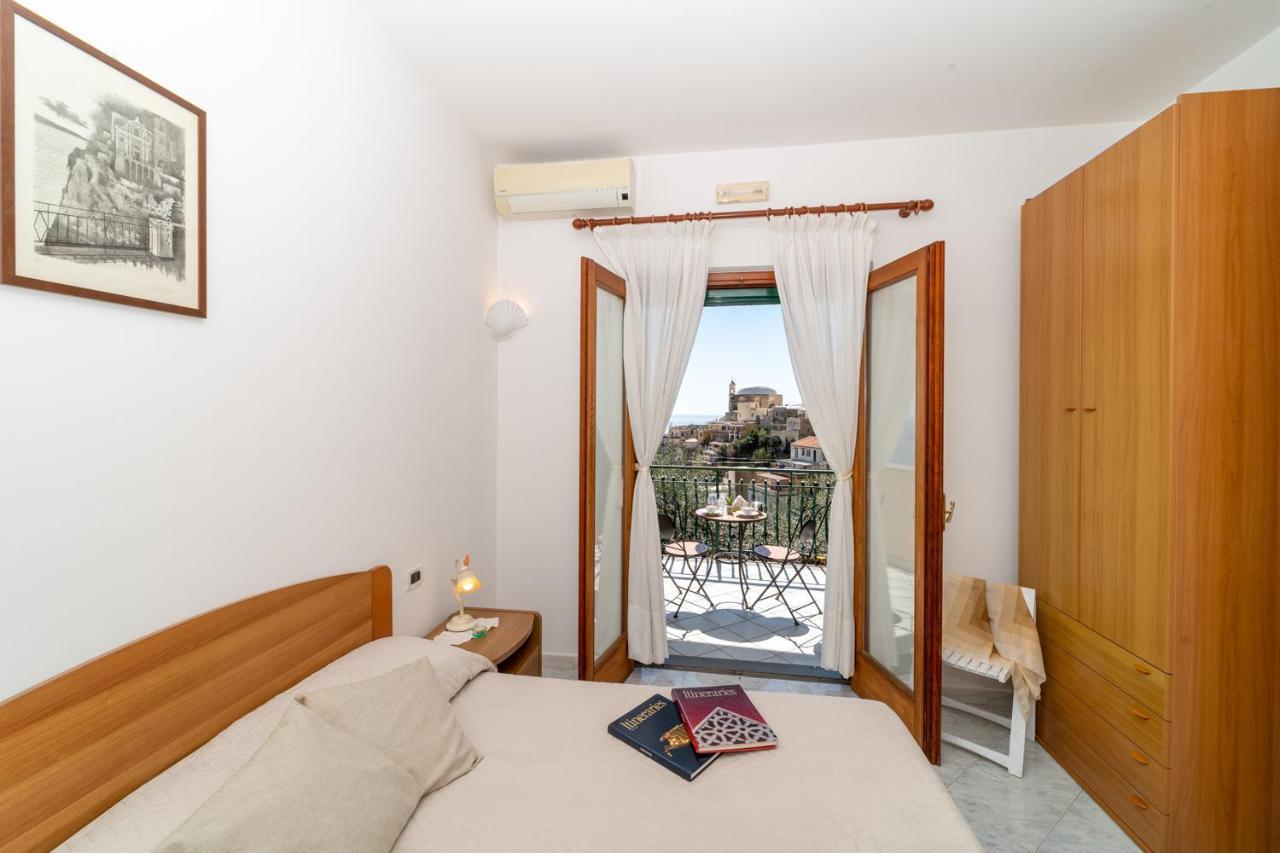 Doppelzimmer mit Meerblick