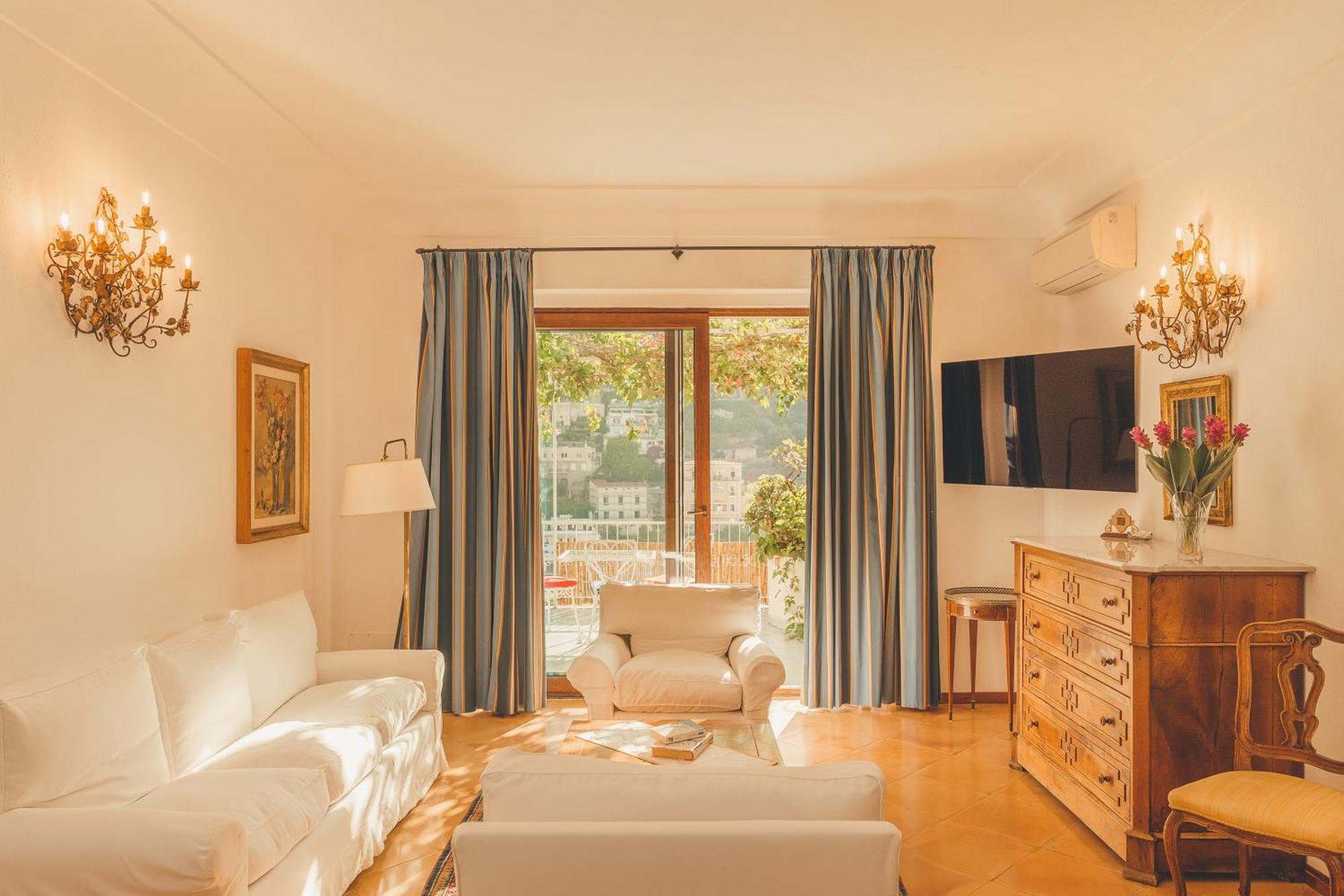 Junior Suite with Terrace